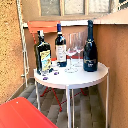 Royal Domus Of * Rom